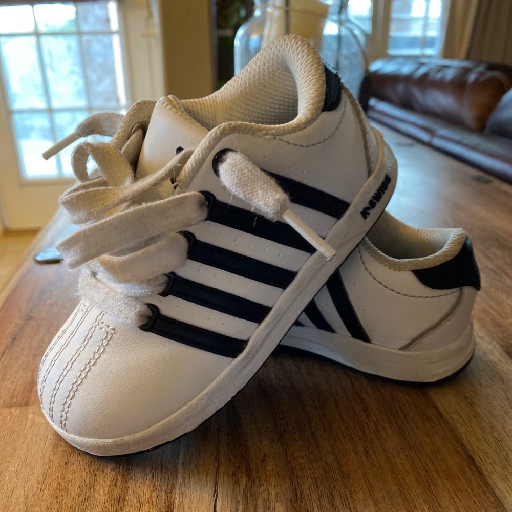 K-Swiss Toddler shoes size 7